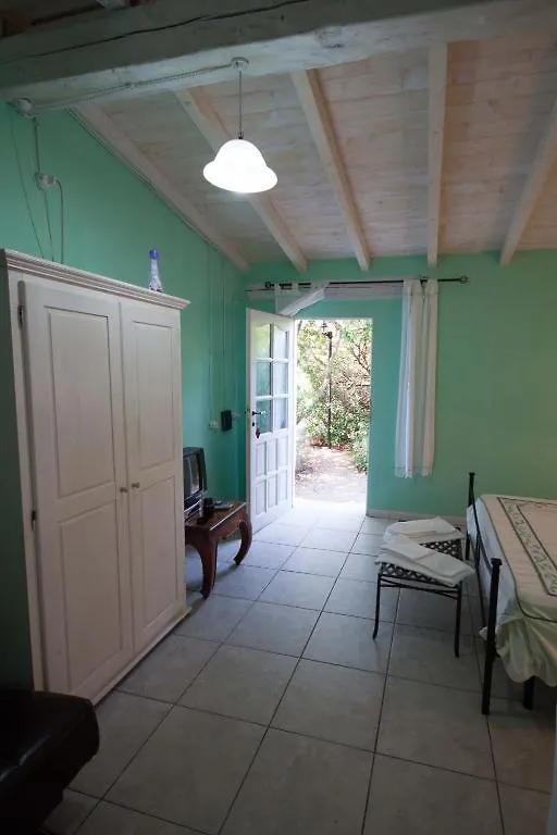 La Locanda Il Trovatore Guest House Tottubella Country house
